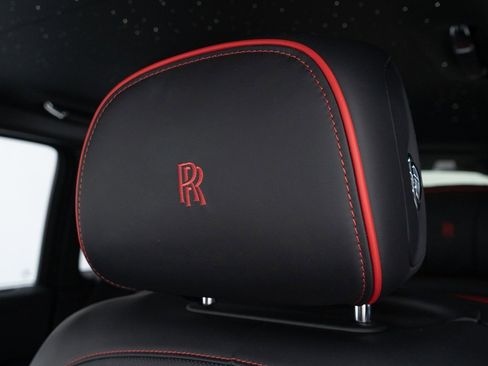 Certified 2024 Rolls-Royce Cullinan Black Badge w/ Dark Exterior Package image 18