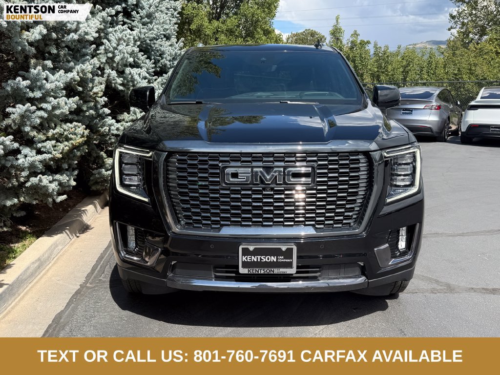 Used 2024 GMC Yukon Denali Ultimate AWD/4WD image 2