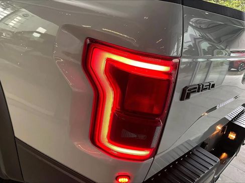 Used 2017 Ford F150 Raptor w/ Equipment Group 801A Mid AWD/4WD image 27