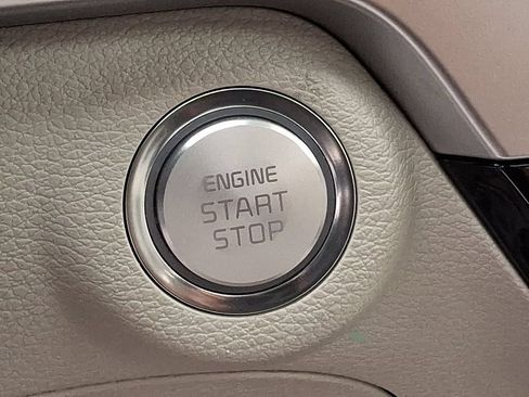 Used 2023 Kia Telluride EX w/ EX Captain's Chair Package AWD/4WD image 25