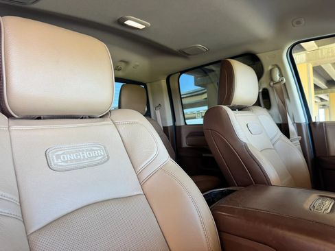 Used 2022 RAM 3500 Limited AWD/4WD image 32