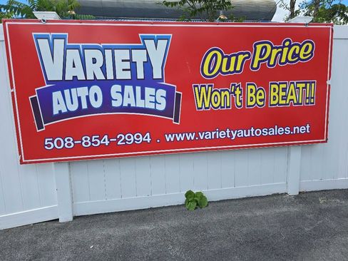 Used 2024 Chevrolet Silverado 1500 LT AWD/4WD image 20