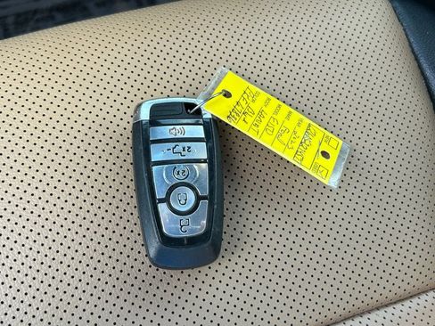 Used 2023 Ford F150 Lariat w/ Trailer Tow Package AWD/4WD image 44