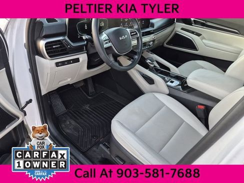 Certified 2024 Kia Telluride S w/ S Sunroof Package image 21