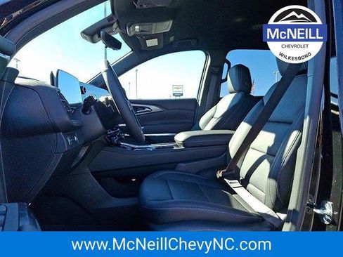 New 2026 Chevrolet Traverse LT w/ Enhanced Driving Package image 6