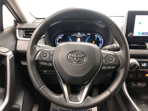 Used 2023 Toyota RAV4 XLE w/ XLE Grade Weather Package AWD/4WD image 17