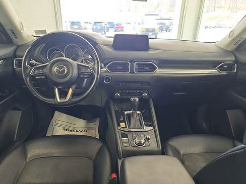 Used 2020 MAZDA CX-5 Touring FWD image 11