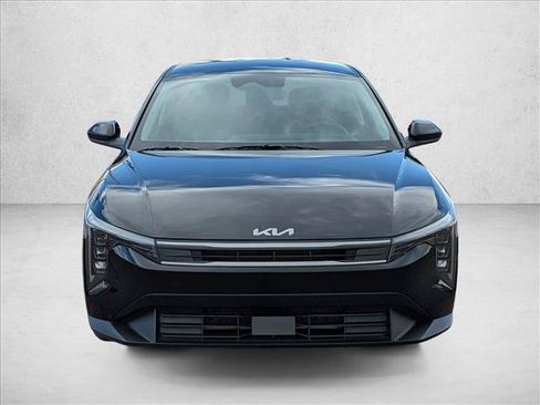 Used 2025 Kia K4 FWD image 2