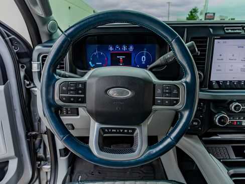 Used 2024 Ford F250 Limited w/ FX4 Off-Road Package image 19