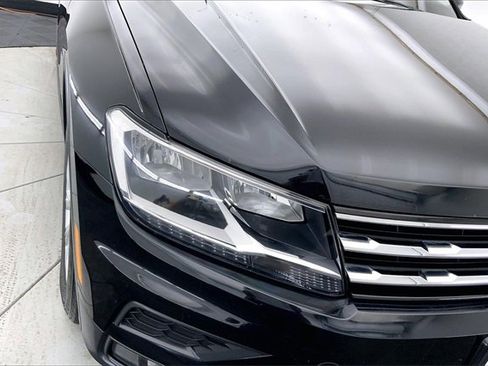 Used 2018 Volkswagen Tiguan S image 27