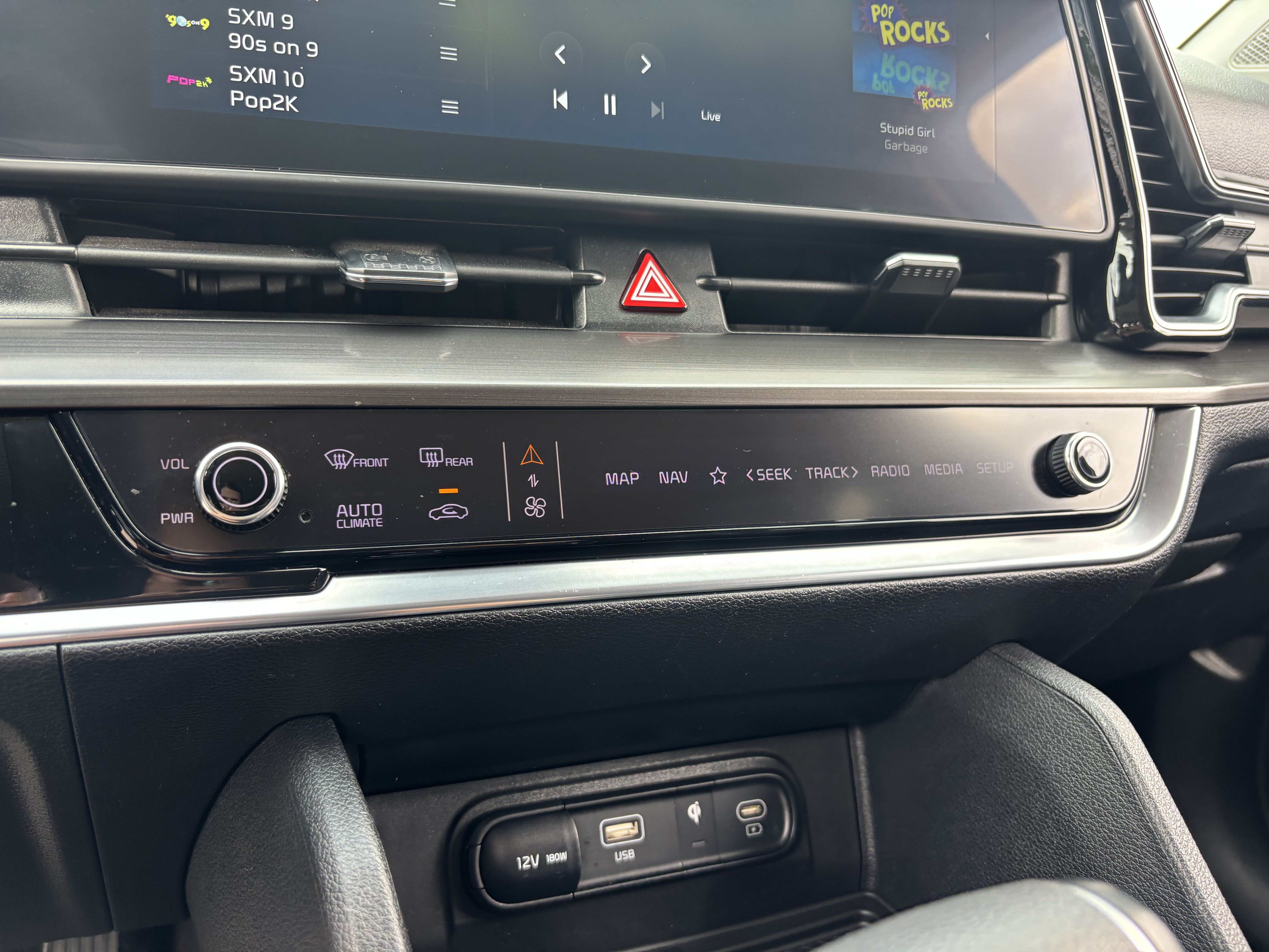 Certified 2024 Kia Sportage EX FWD image 22