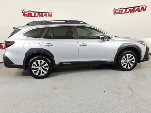 Certified 2025 Subaru Outback Premium w/ Popular Package #1A AWD/4WD image 5