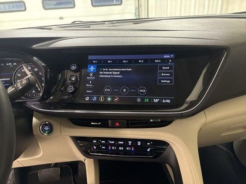 Used 2021 Buick Envision Essence image 19