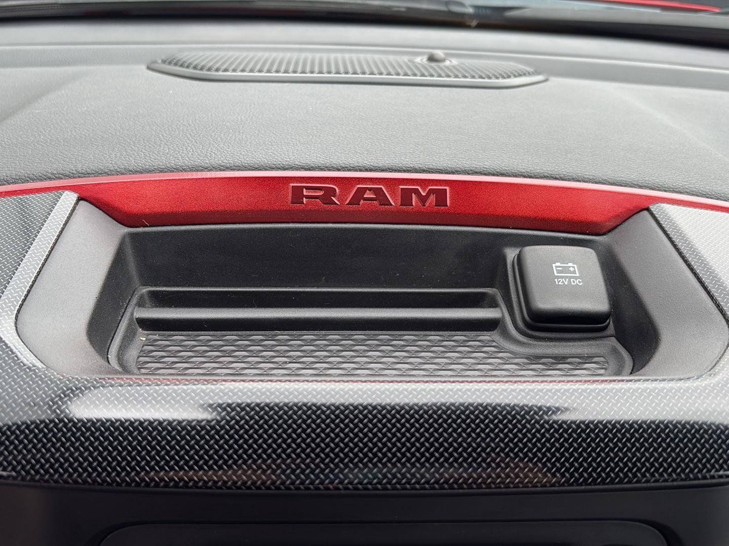 Used 2022 RAM 1500 Rebel AWD/4WD image 18