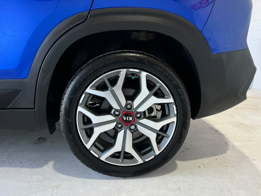 Used 2021 Kia Seltos SX w/ SX Sunroof Package AWD/4WD image 10