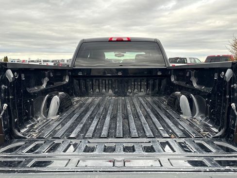Used 2014 GMC Sierra 1500 SLT w/ Suspension Package, Off-Road image 30