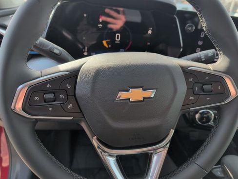 New 2026 Chevrolet Trax LT w/ Driver Confidence Package image 14