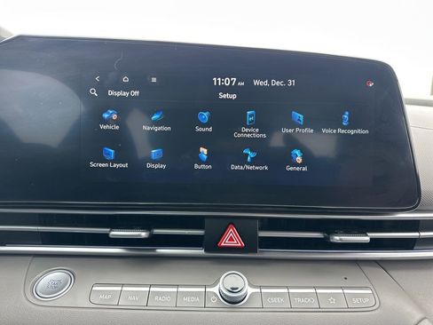 Used 2024 Hyundai Elantra SEL image 41