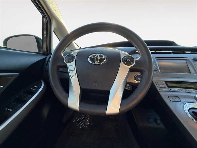 Used 2015 Toyota Prius Two FWD image 13