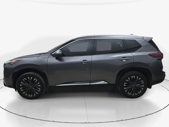 Used 2025 Nissan Rogue Platinum w/ Tech Package FWD image 9