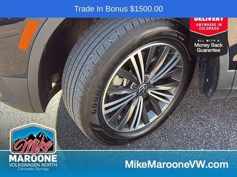 Used 2024 Volkswagen Tiguan Wolfsburg Edition image 10