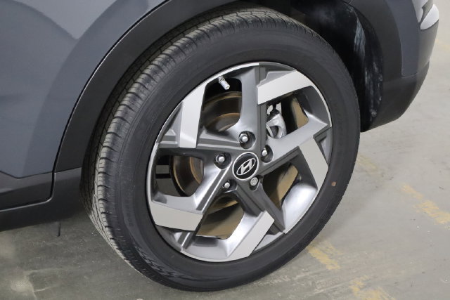 Used 2024 Hyundai Venue SEL FWD image 36