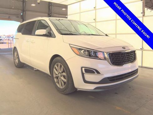 Used 2019 Kia Sedona EX image 1