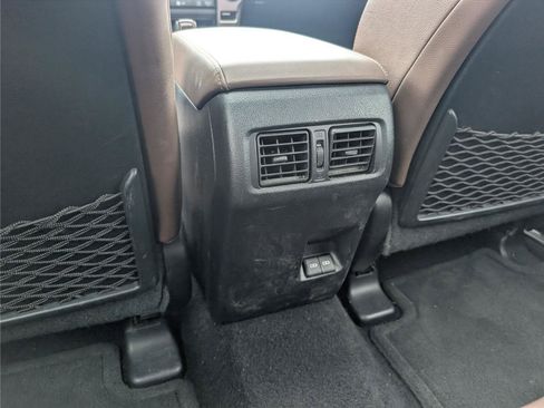 Used 2023 Toyota 4Runner Limited AWD/4WD image 32