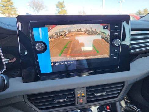 New 2026 Volkswagen Jetta SE image 17