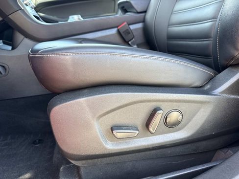 Used 2022 Ford Edge SEL w/ Convenience Package image 20