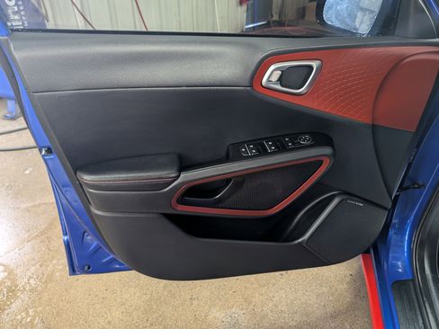 Used 2021 Kia Soul Turbo image 14