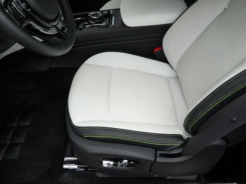 Used 2024 Rolls-Royce Spectre w/ Spectre Launch Package AWD/4WD image 23