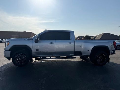 Used 2021 GMC Sierra 3500 Denali w/ Denali Ultimate Package AWD/4WD image 11