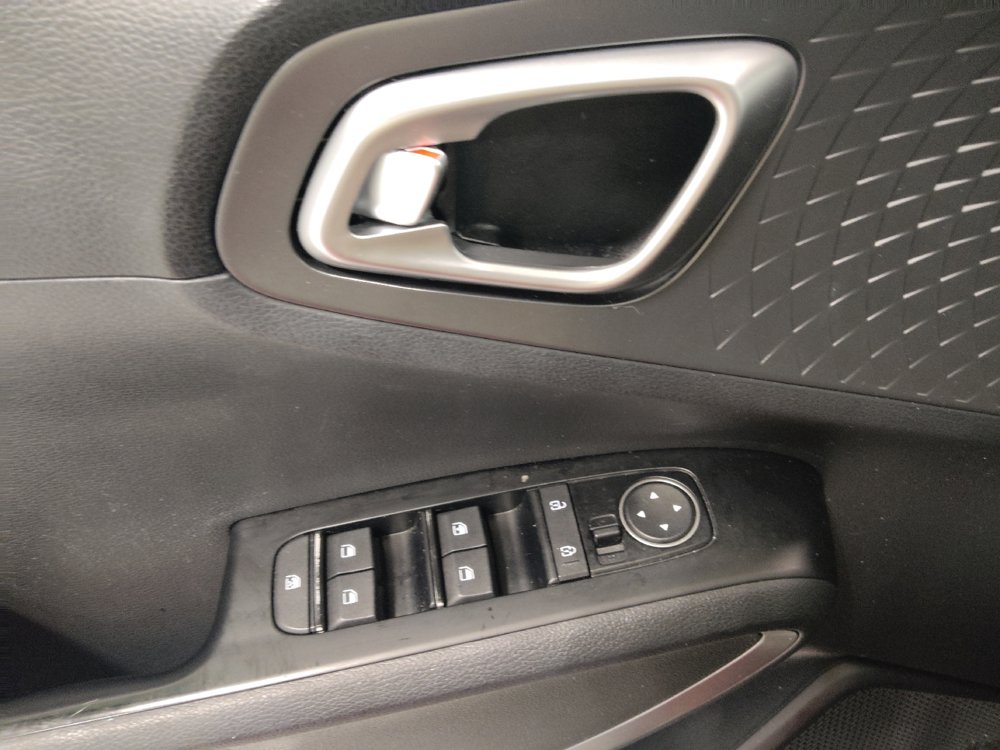 Used 2020 Kia Soul EX FWD image 27