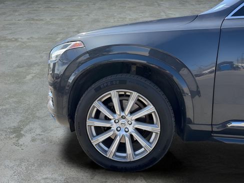 Used 2016 Volvo XC90 T6 Inscription w/ Vision Package image 13
