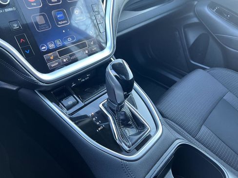 Used 2022 Subaru Outback Premium image 29