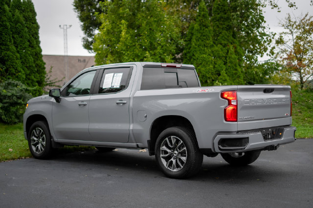 Used 2025 Chevrolet Silverado 1500 RST w/ Convenience Package II AWD/4WD image 8