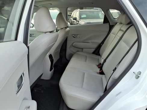 Used 2024 Hyundai Kona Limited image 5