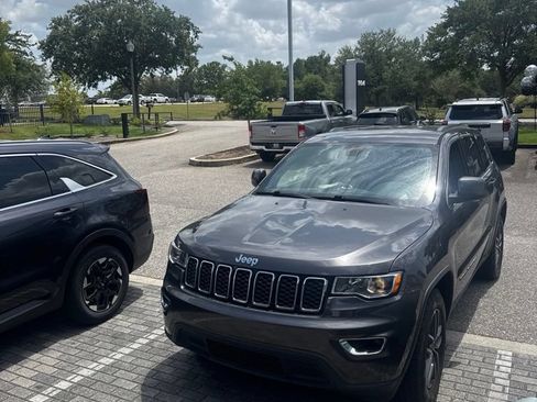 Used 2020 Jeep Grand Cherokee Laredo w/ Security & Convenience Group RWD image 1