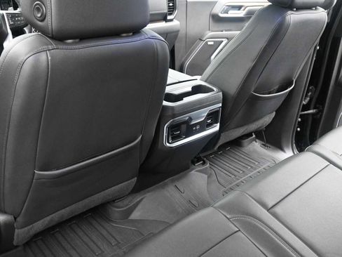 Used 2022 GMC Sierra 1500 Elevation w/ Elevation Premium Package image 21