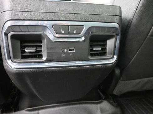 Used 2024 GMC Sierra 2500 Denali w/ Technology Package image 20