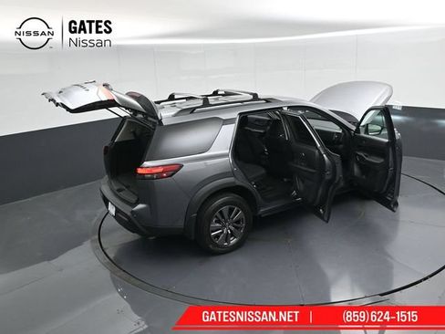 Certified 2023 Nissan Pathfinder SV w/ Black Appearance Package AWD/4WD image 52