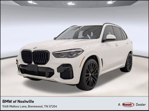 Used 2022 BMW X5 xDrive40i w/ M Sport Package image 1