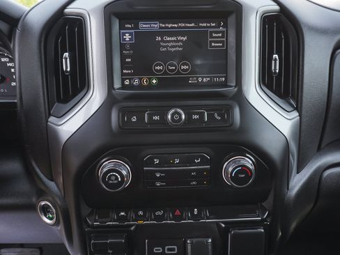 Used 2024 Chevrolet Silverado 1500 Custom w/ Rally Edition AWD/4WD image 21
