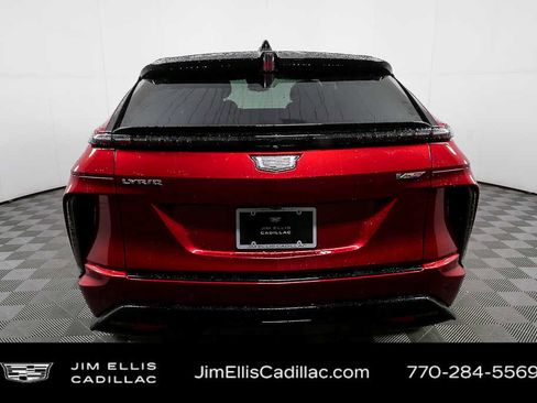 Certified 2026 Cadillac Lyriq V AWD/4WD image 30