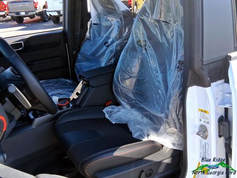 New 2025 Ford Bronco Raptor image 10