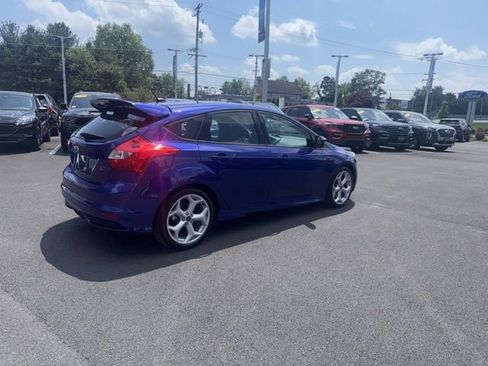 Used 2014 Ford Focus ST FWD image 8