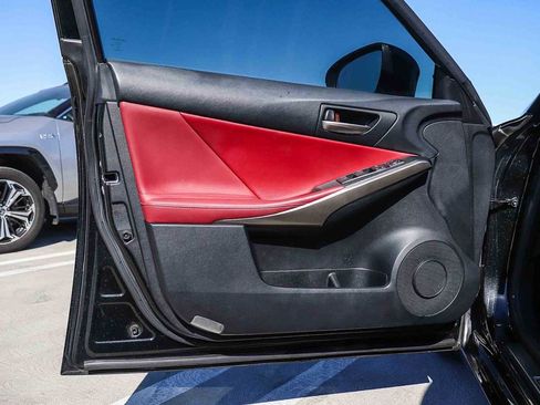 Used 2019 Lexus IS 350 F Sport image 31