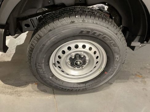 New 2025 Ford Bronco 2-Door AWD/4WD image 21