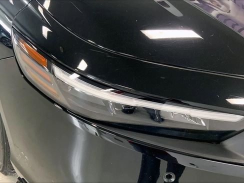 Used 2023 Honda Accord Touring image 28